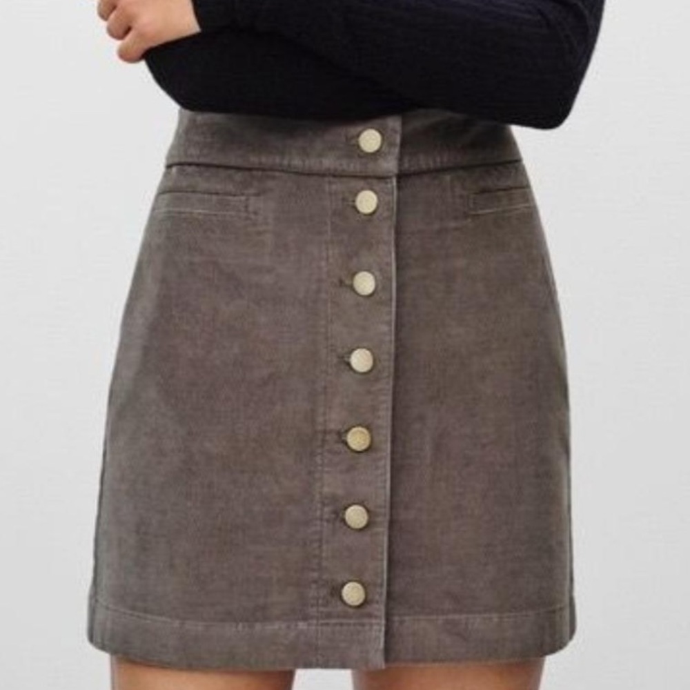 Aritzia/Wilfred Free Karmen button front corduroy skirt size 00